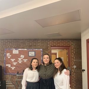 Meet your Posher, Eliza